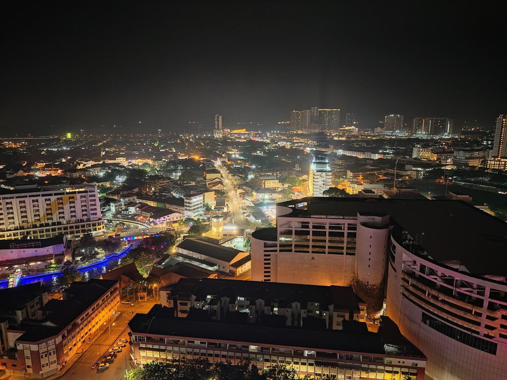 The Shore Residence Melaka ภายนอก รูปภาพ