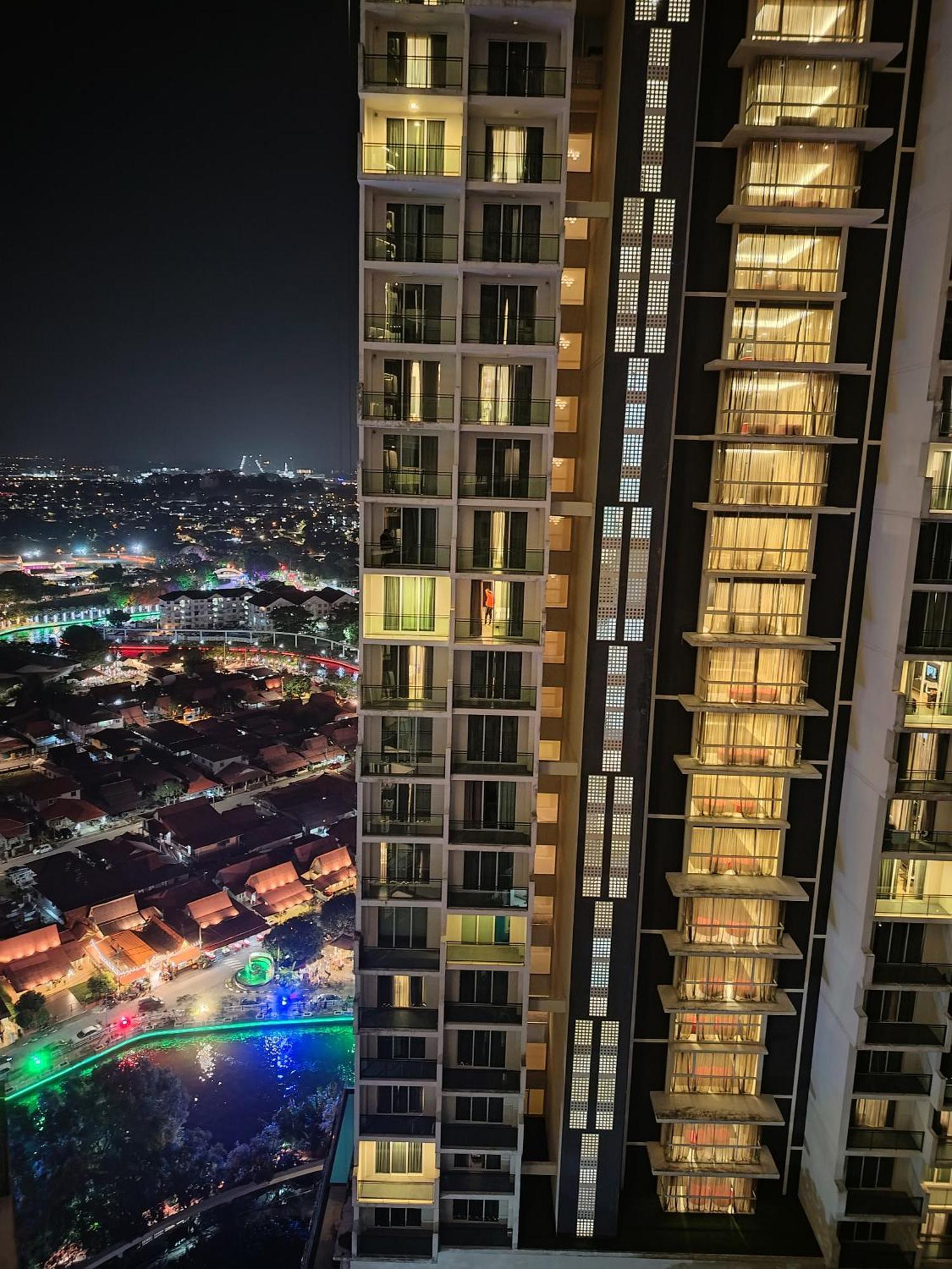The Shore Residence Melaka ภายนอก รูปภาพ